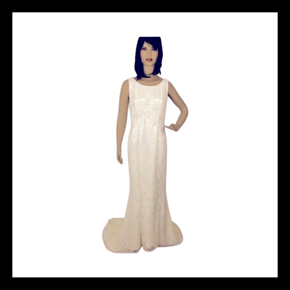 Lady Eleanor Lace Wedding Dress Women's 14